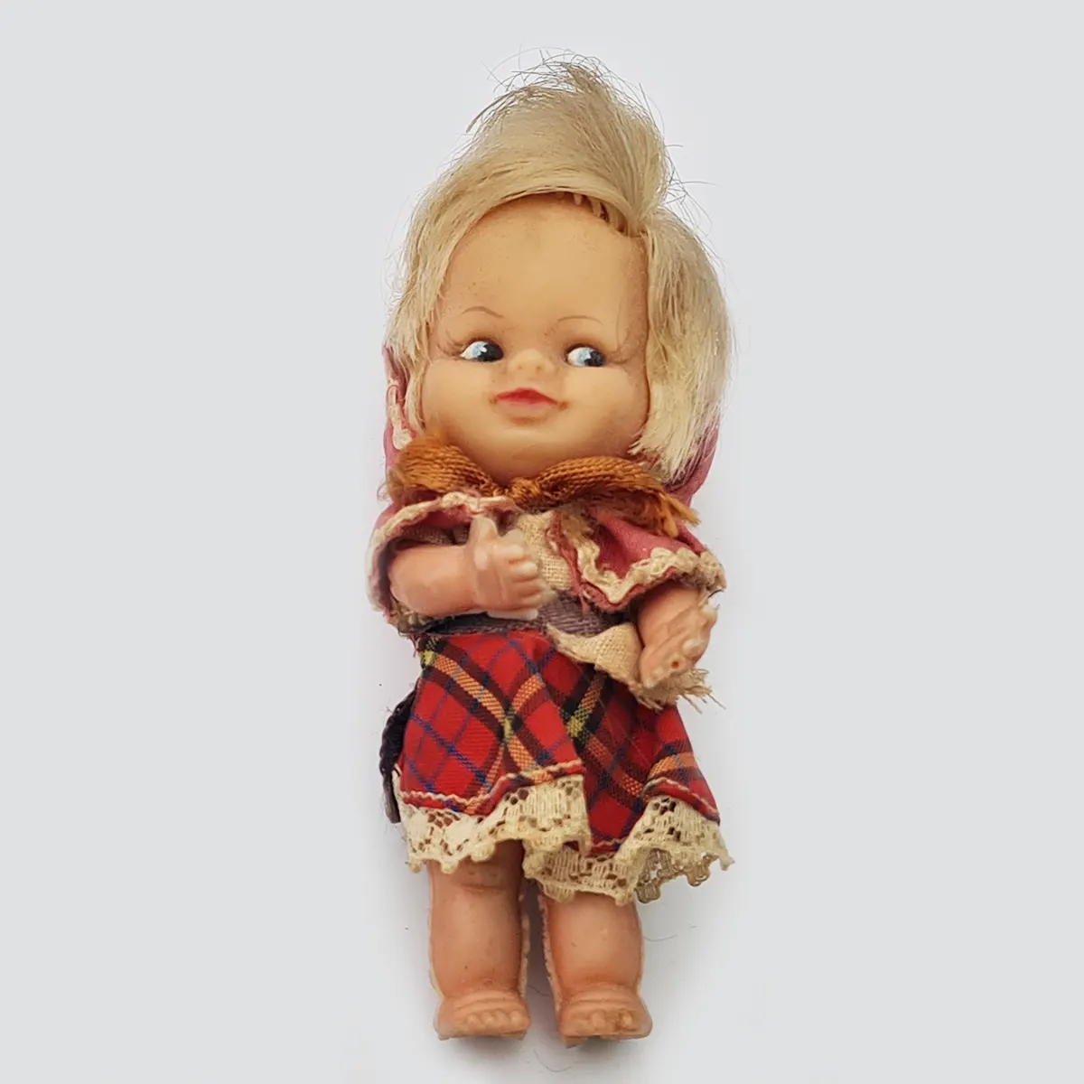 Vintage Miniature Dolls 5