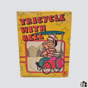 Vintage Wind-Up Tin Tricycle Toy with Bell – Retro Collectible Kid’s Wind-Up Plaything