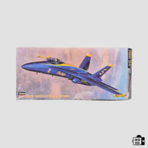 Hasegawa 1/72 Blue Angels F/A-18A Hornet Model Kit